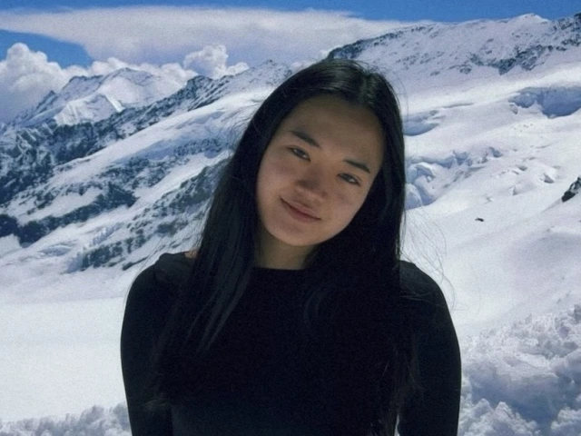 Danesia Dechavaranon