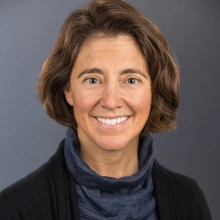 Dr. Elva Diaz